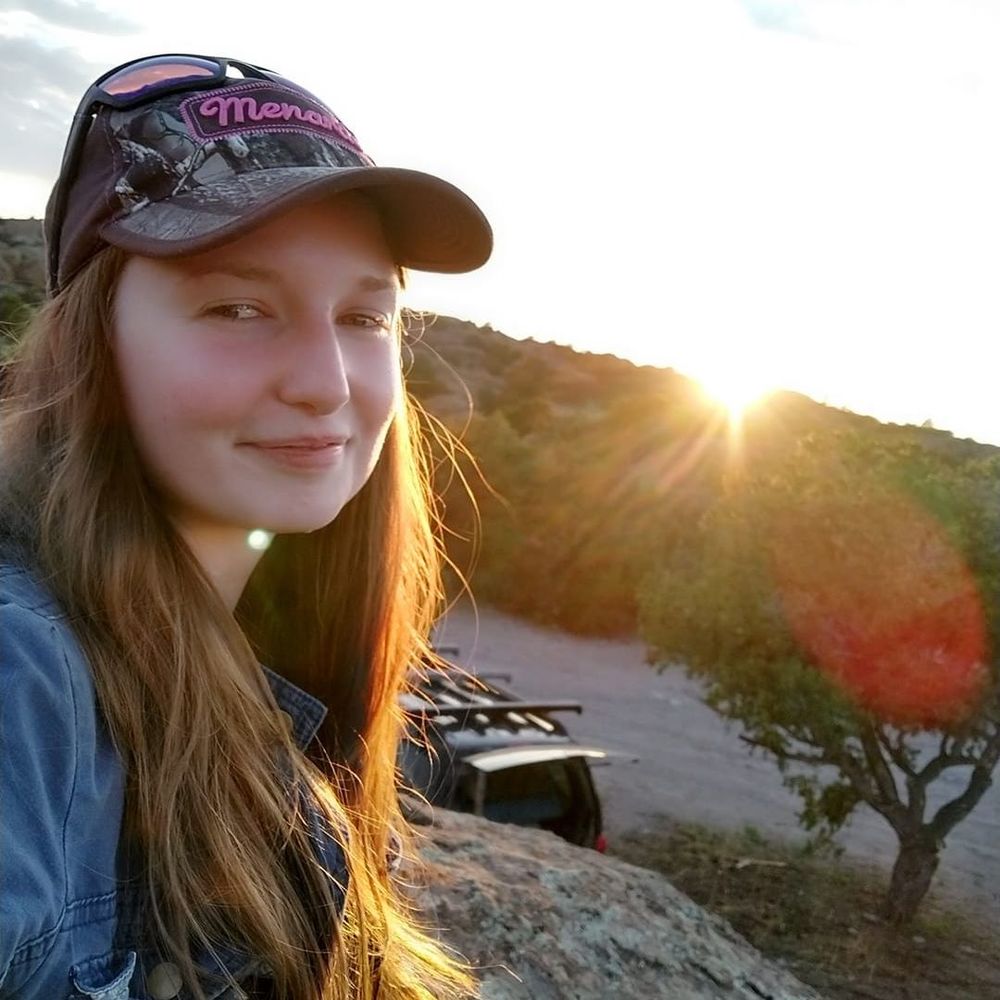 Meet your Posher, Kayla